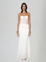 Conjunto Dendrion com Corset Tomara que Caia e Saia em Tule