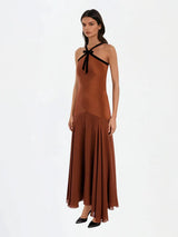 Vestido Longo Laraine com Gola Halter e Laço