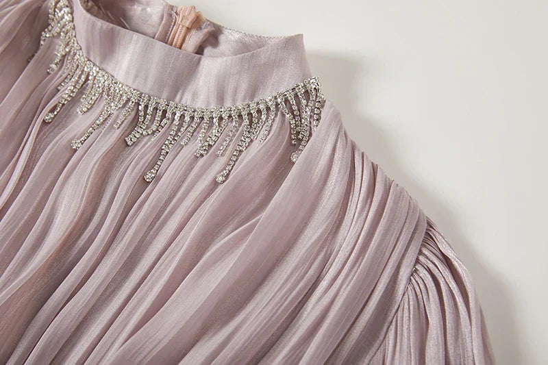 Vestido de Verão SEDA – Luxo Francês, Franjas, Pregas e cristais