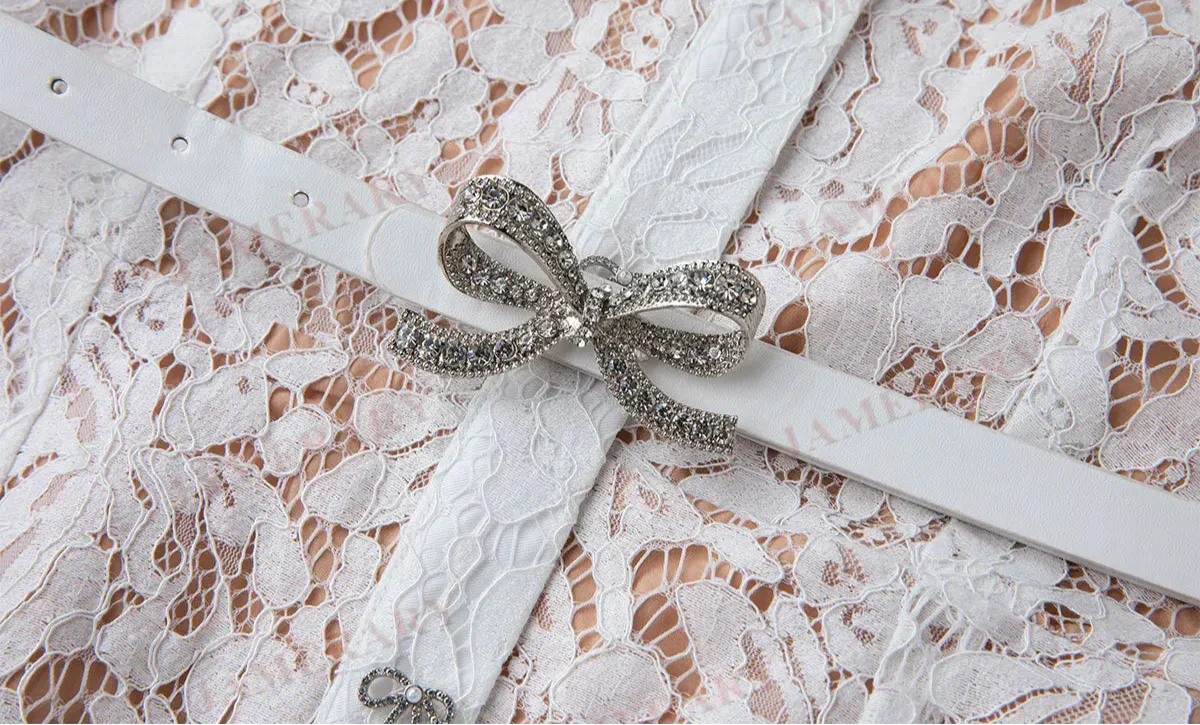 Vestido Longo de Renda Estilo Sereia – Elegância e Sofisticação em Cada Detalhe