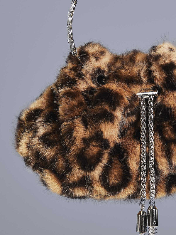 Bolsa Adaja em Pelo Animal Print Leopardo – Luxo Ousado e Fashionista