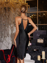 Vestido Midi Bluma Preto com Franjas e Halterneck – Ousadia Sofisticada para Noites Especiais