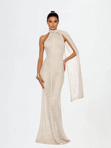 Vestido Longo Calore com Recortes e Echarpe nas Costas