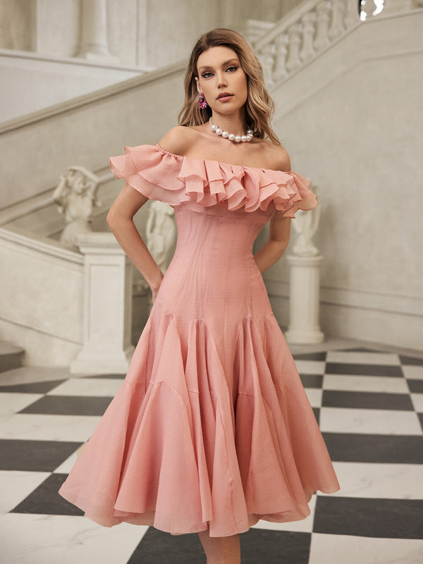 Vestido Midi Gaelthar Blush Ombro a Ombro com Babados – Romance e Sofisticação em Uma Peça Versátil