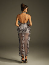 Vestido Midi Haeris Cinza com Halterneck e Tule Floral – Romance e Elegância Atemporal