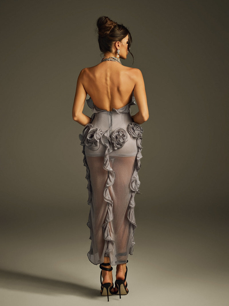 Vestido Midi Haeris Cinza com Halterneck e Tule Floral – Romance e Elegância Atemporal