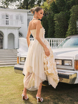 Vestido Midi Nyviera Amarelo Tomara-Que-Caia com Flores – Delicadeza e Feminilidade em Evidência