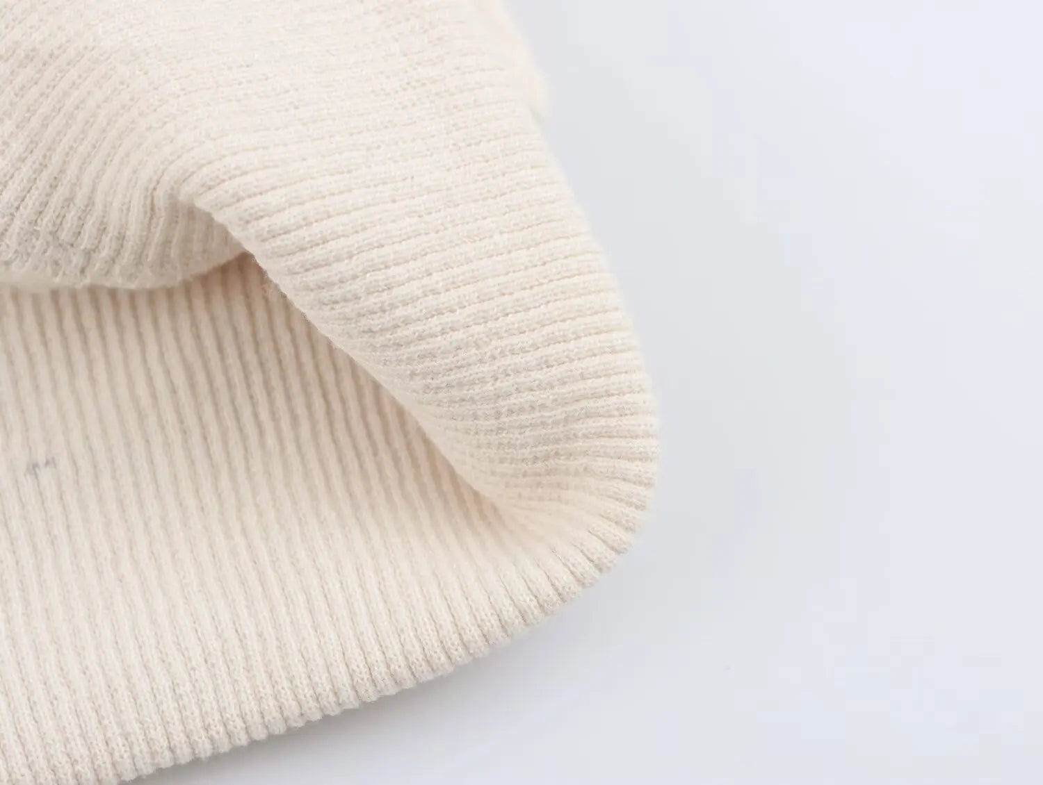 Conjunto Jogger Feminino Forrado em Lã – Bordado, Ajuste Solto e Design Térmico