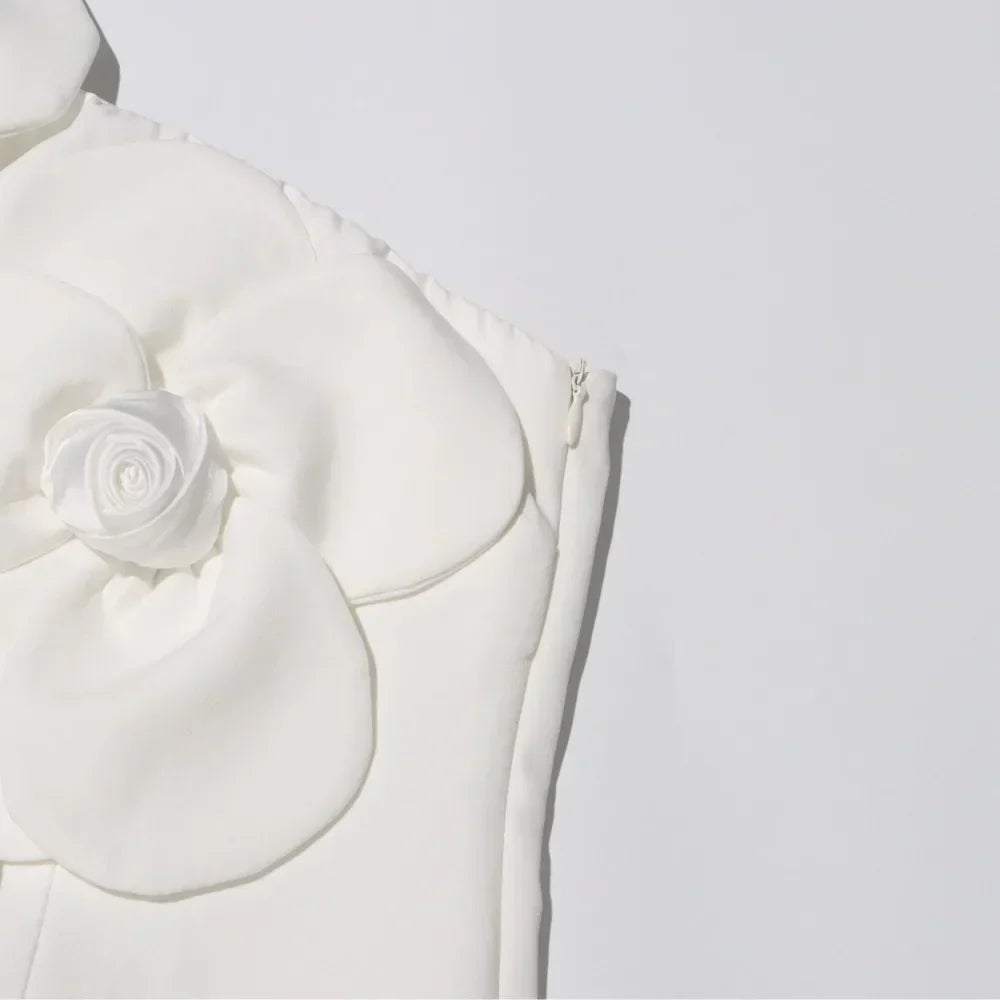 Vestido de Flores 3D – Sem Mangas, Elegância e Sofisticação