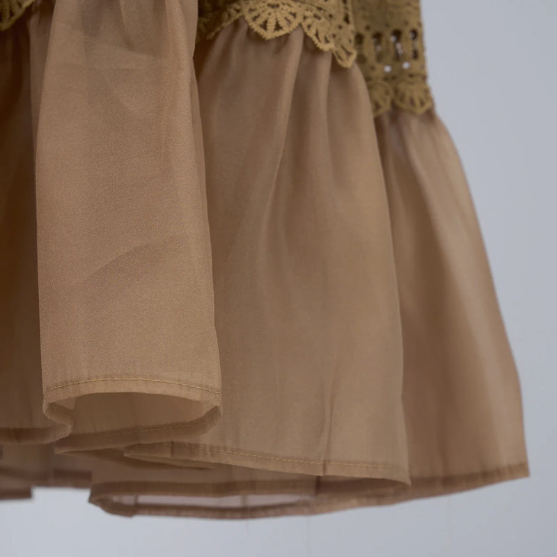 Vestido Vellena – Edição Exclusiva com Renda Bordada