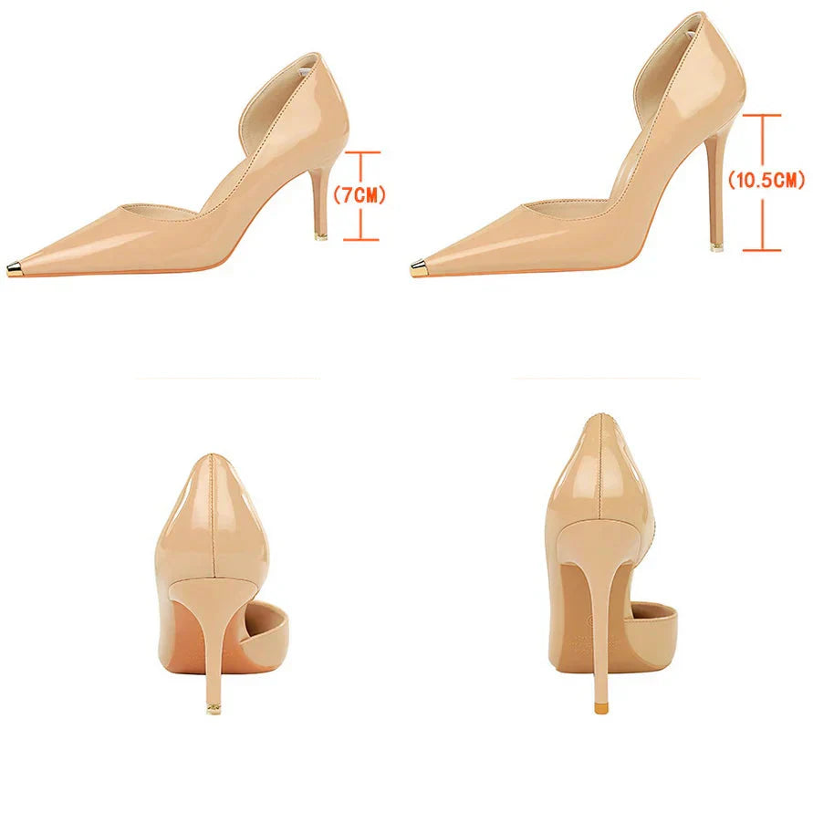 Scarpin – Salto Fino em Verniz Preto, Bico Fino Metalizado e Elegante